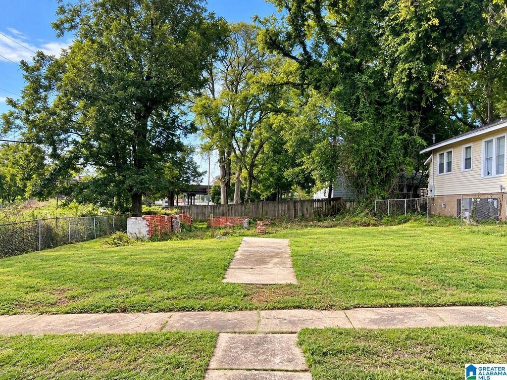 3633 15TH AVENUE N, Birmingham, AL 35234