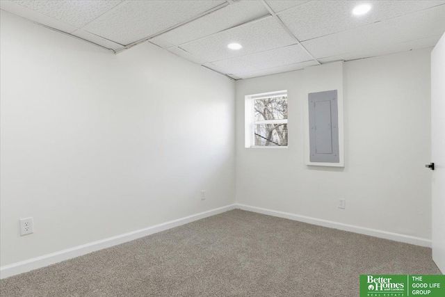 7407 N 34 Street, Omaha, NE 68112