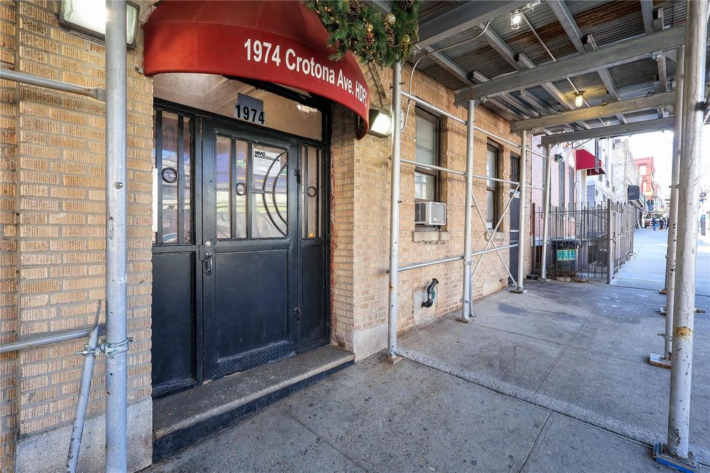 1974 Crotona Avenue 4, Bronx, NY 10457