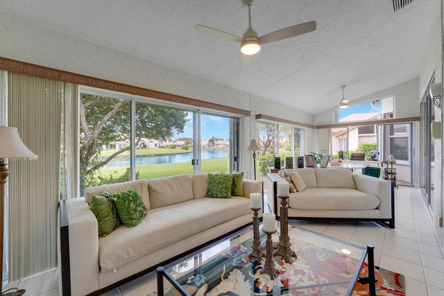 7136 ASHFORD Lane, Boynton Beach, FL 33472