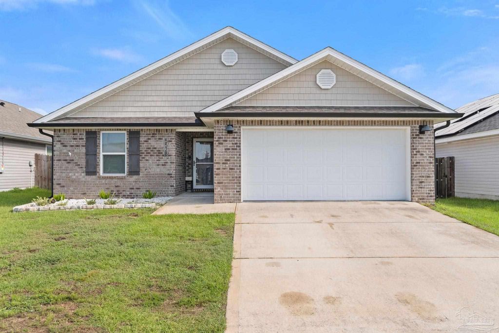 5528 Lancelot Tr, Milton, FL 32583