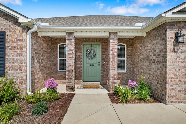 626 Woodcreek Loop, Lowell, AR 72745