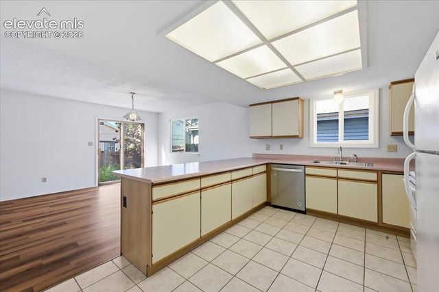 1519 Sausalito Drive, Colorado Springs, CO 80907