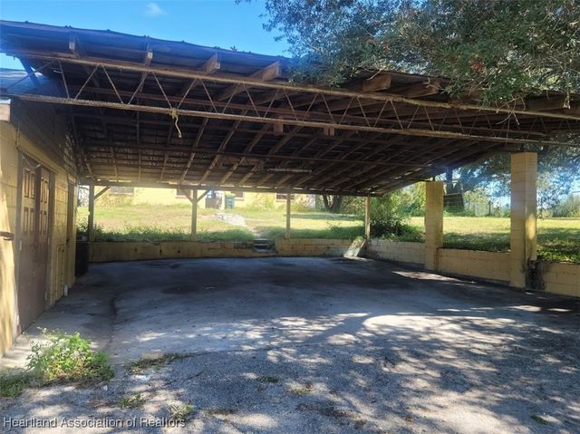 204 Orange Street, Lake Placid, FL 33852