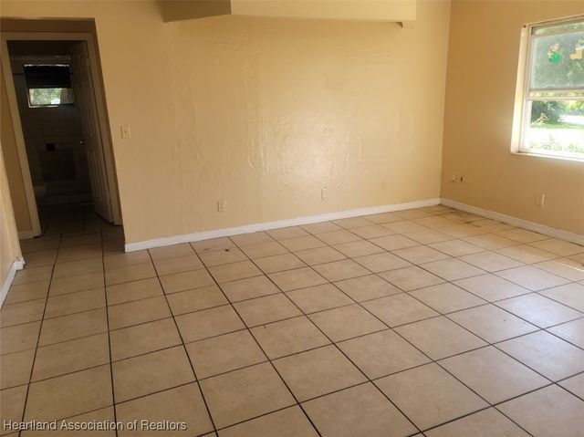 204 Orange Street, Lake Placid, FL 33852