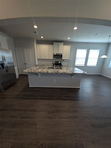 30454 Butternut Oak Lane, Magnolia, TX 77355