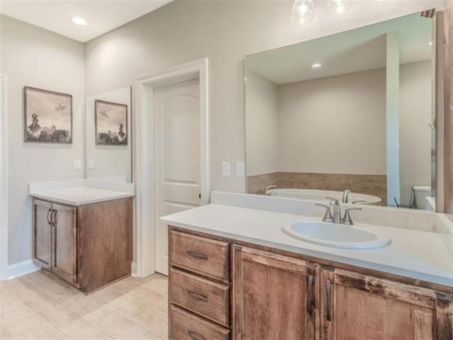 3193 Jennifer ln, Lake Charles, LA 70611