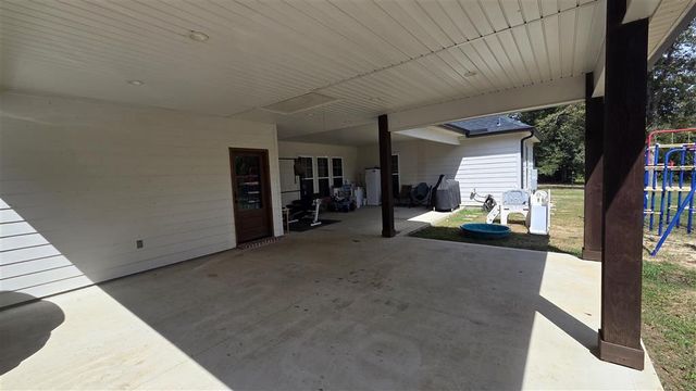 3193 Jennifer ln, Lake Charles, LA 70611