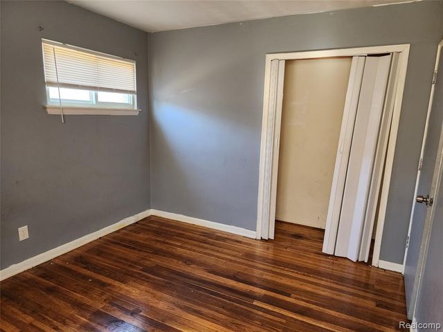 24643 Rosalind, Eastpointe, MI 48021