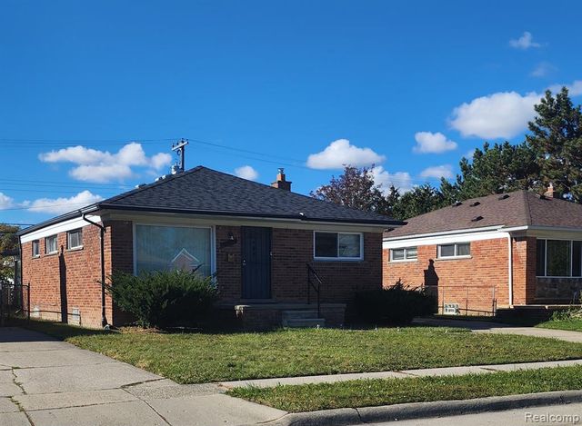 24643 Rosalind, Eastpointe, MI 48021