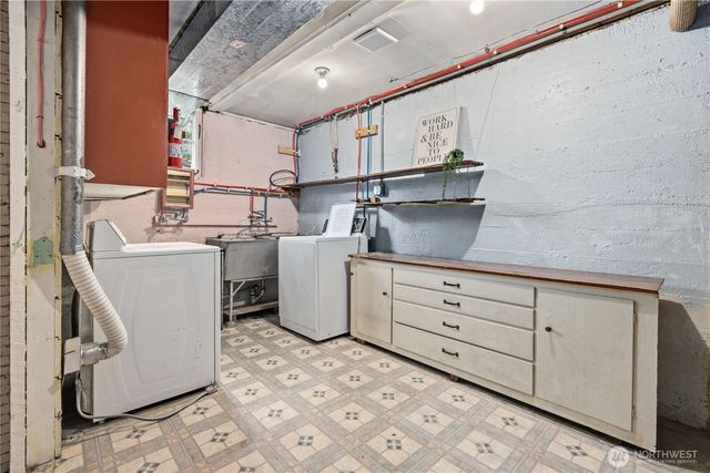 4903 S 31st Avenue, Seattle, WA 98108