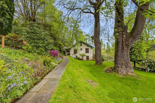 4903 S 31st Avenue, Seattle, WA 98108