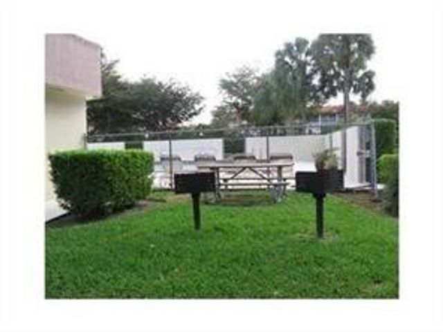 2771 Riverside Drive 511-a, Coral Springs, FL 33065