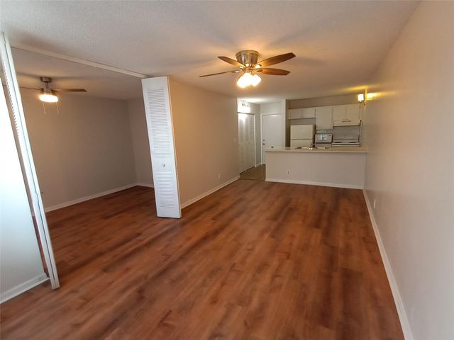 2771 Riverside Drive 511-a, Coral Springs, FL 33065