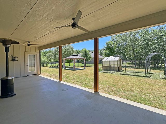 3347 Sabine Street, Athens, TX 75752