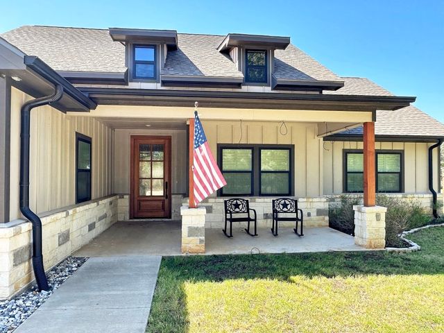 3347 Sabine Street, Athens, TX 75752