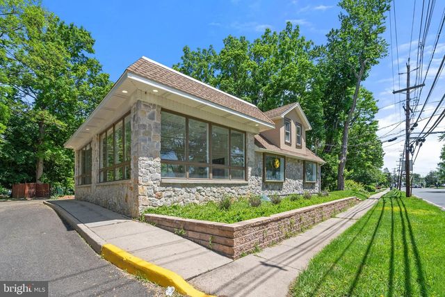 172 FRANKLIN CORNER RD, Lawrence Township, NJ 08648
