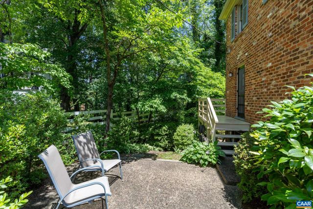 2402 BENNINGTON RD, Charlottesville, VA 22901