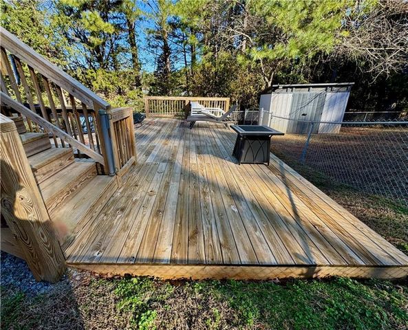 30 Shallowford NE Road, Kennesaw, GA 30144