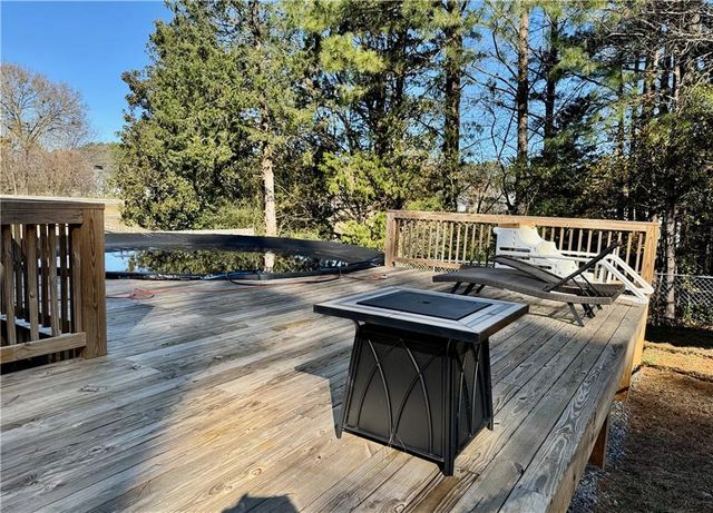 30 Shallowford NE Road, Kennesaw, GA 30144