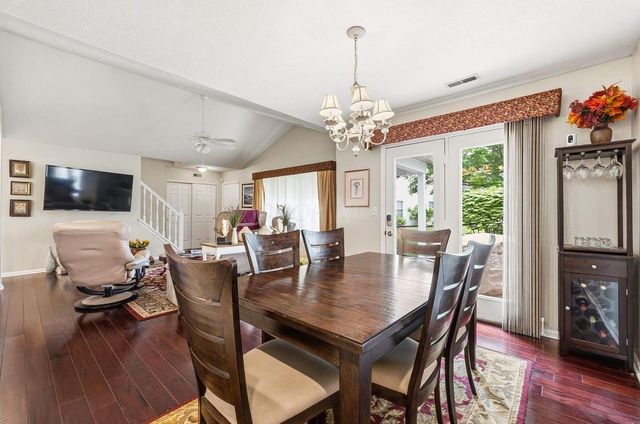 7849 Meadowlark Lane N, Building 19, Reynoldsburg, OH 43068