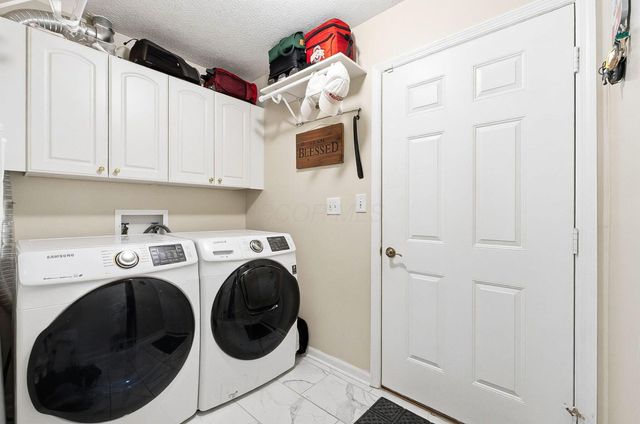 7849 Meadowlark Lane N, Building 19, Reynoldsburg, OH 43068