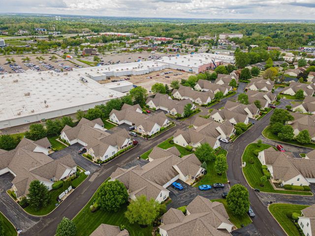 7849 Meadowlark Lane N, Building 19, Reynoldsburg, OH 43068