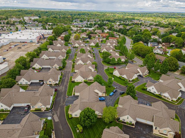7849 Meadowlark Lane N, Building 19, Reynoldsburg, OH 43068
