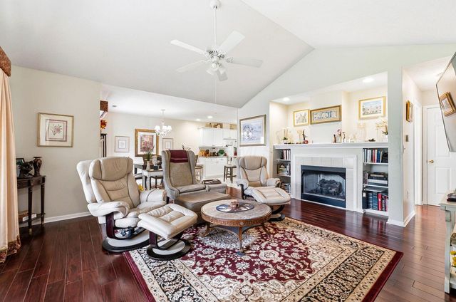 7849 Meadowlark Lane N, Building 19, Reynoldsburg, OH 43068