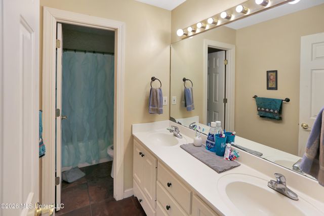 373 Avalon Way, Brandon, MS 39047