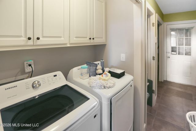373 Avalon Way, Brandon, MS 39047