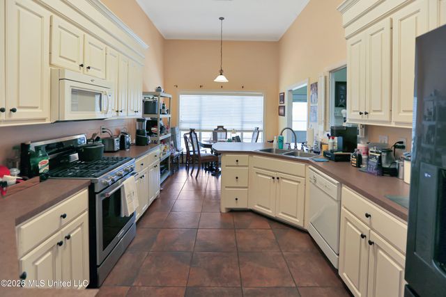 373 Avalon Way, Brandon, MS 39047