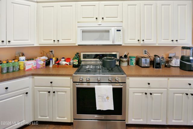373 Avalon Way, Brandon, MS 39047