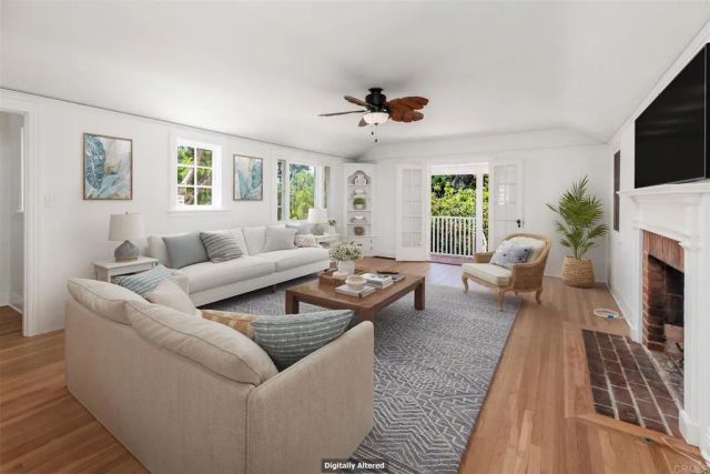 678 Silvergate Ave, San Diego, CA 92106