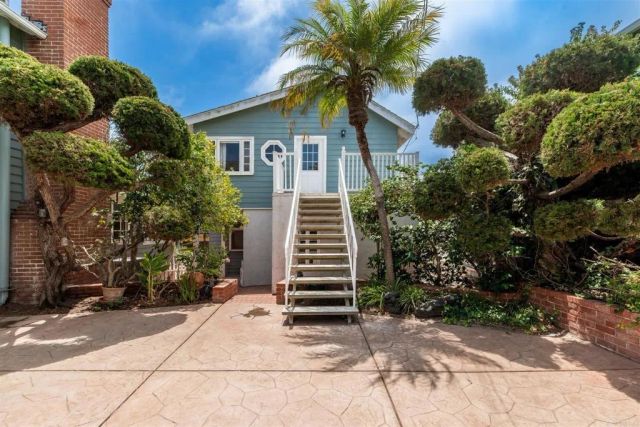 678 Silvergate Ave, San Diego, CA 92106