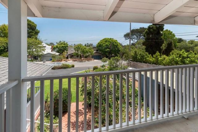 678 Silvergate Ave, San Diego, CA 92106