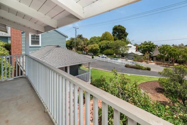 678 Silvergate Ave, San Diego, CA 92106