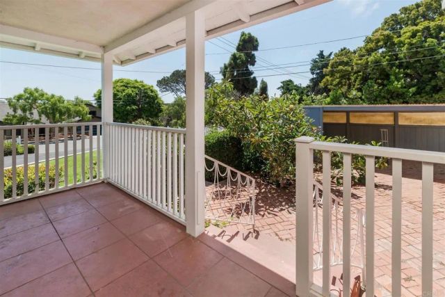 678 Silvergate Ave, San Diego, CA 92106