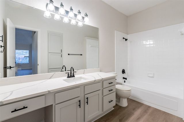2203 Greenview Drive, Carrollton, TX 75010