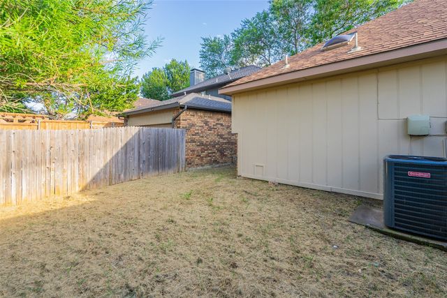 2203 Greenview Drive, Carrollton, TX 75010