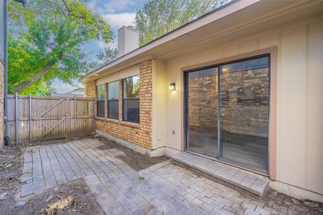 2203 Greenview Drive, Carrollton, TX 75010
