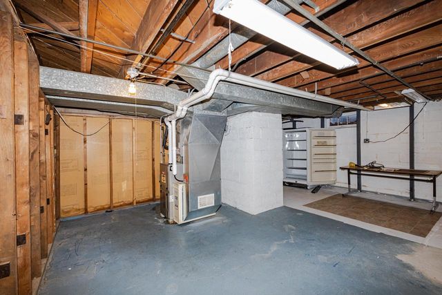 8824 W Harrison AVENUE, West Allis, WI 53227