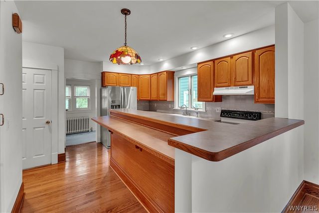 77 Fordham Drive, Buffalo, NY 14216