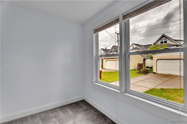 77 Fordham Drive, Buffalo, NY 14216
