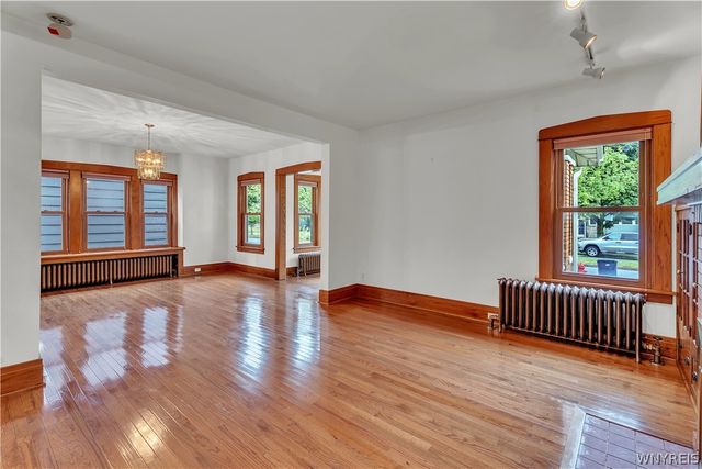 77 Fordham Drive, Buffalo, NY 14216