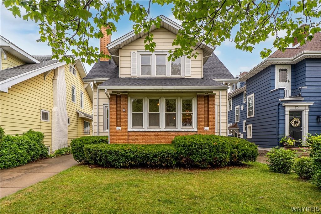 77 Fordham Drive, Buffalo, NY 14216