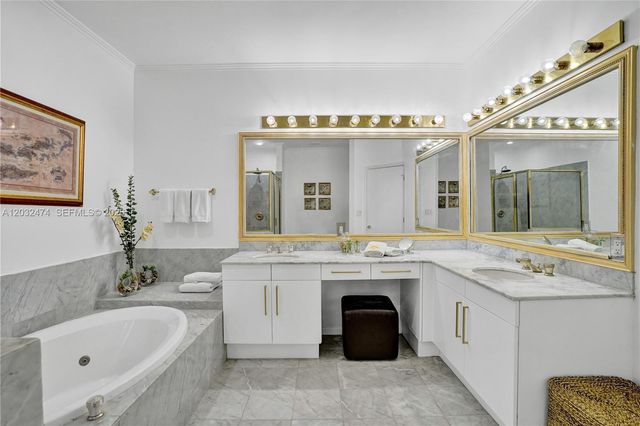 3718 NE 208th Street 3718, Aventura, FL 33180