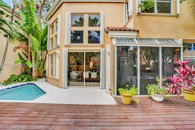 3718 NE 208th Street 3718, Aventura, FL 33180