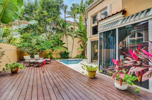 3718 NE 208th Street 3718, Aventura, FL 33180