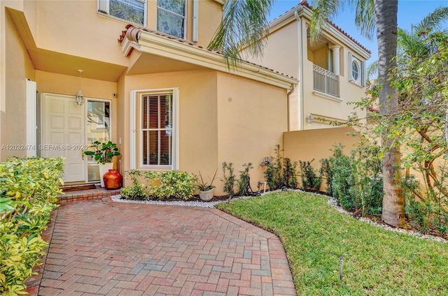 3718 NE 208th Street 3718, Aventura, FL 33180